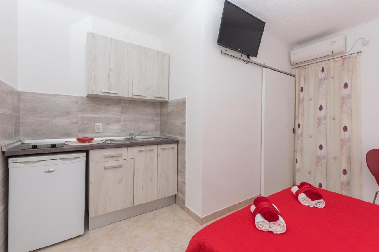 Apartmani Sol Makarska Exterior foto