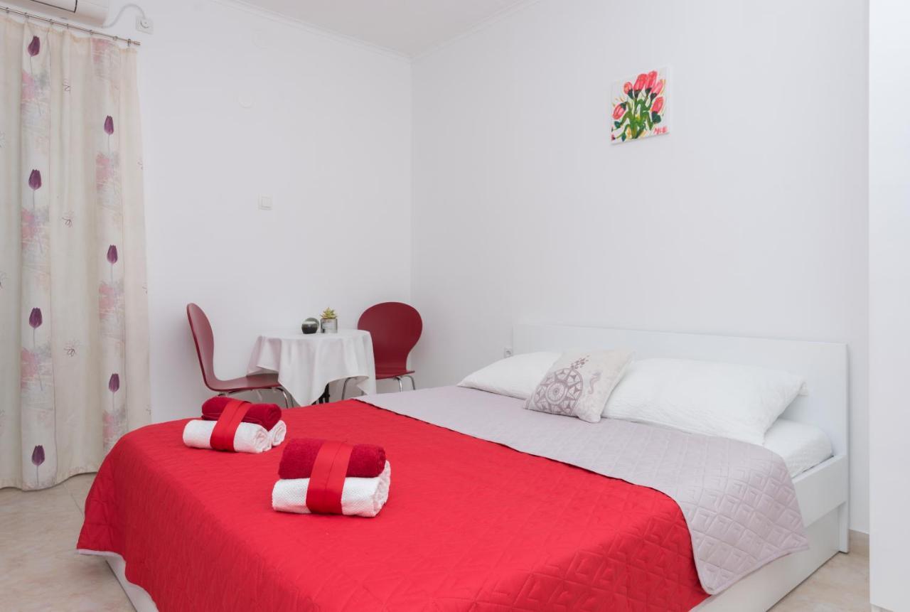 Apartmani Sol Makarska Exterior foto