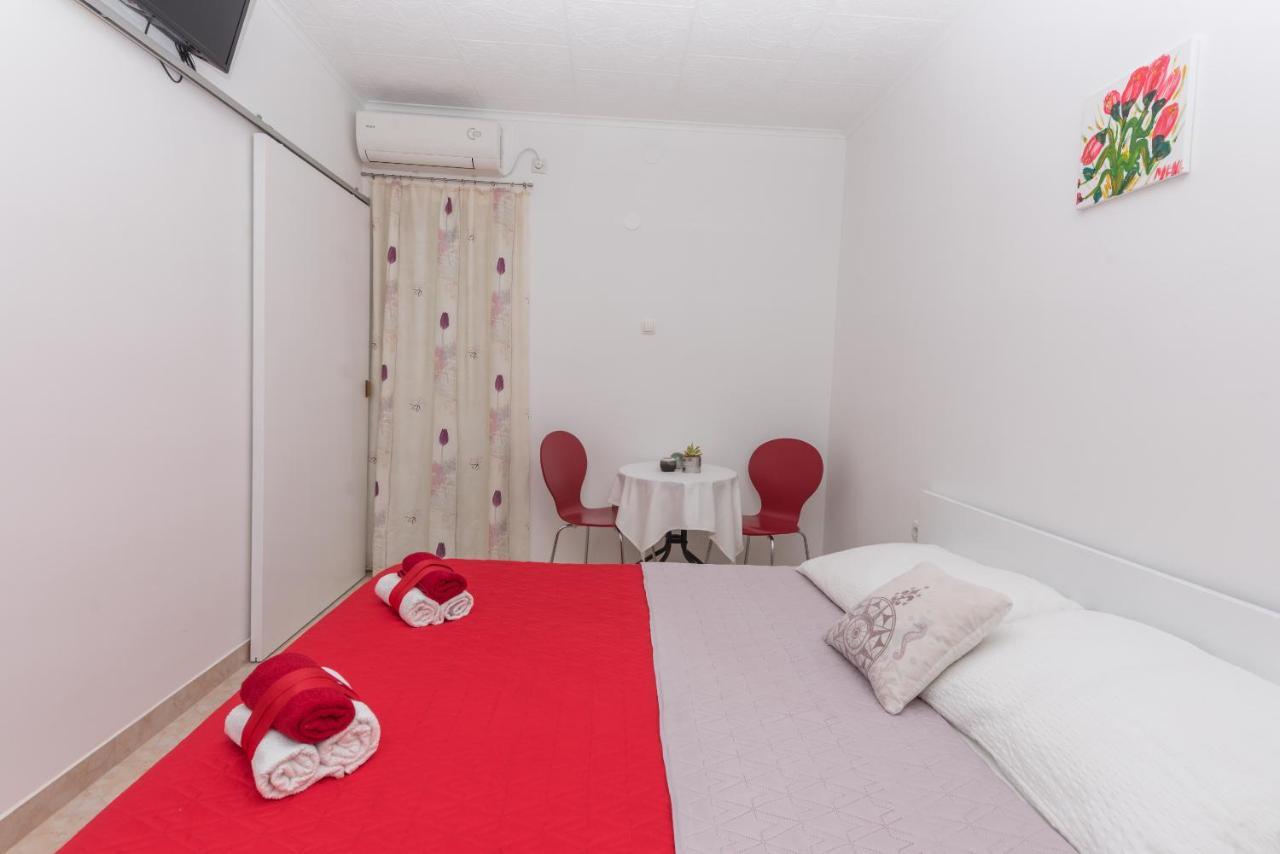 Apartmani Sol Makarska Exterior foto