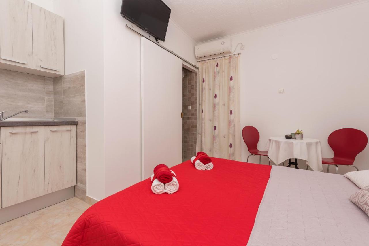 Apartmani Sol Makarska Exterior foto