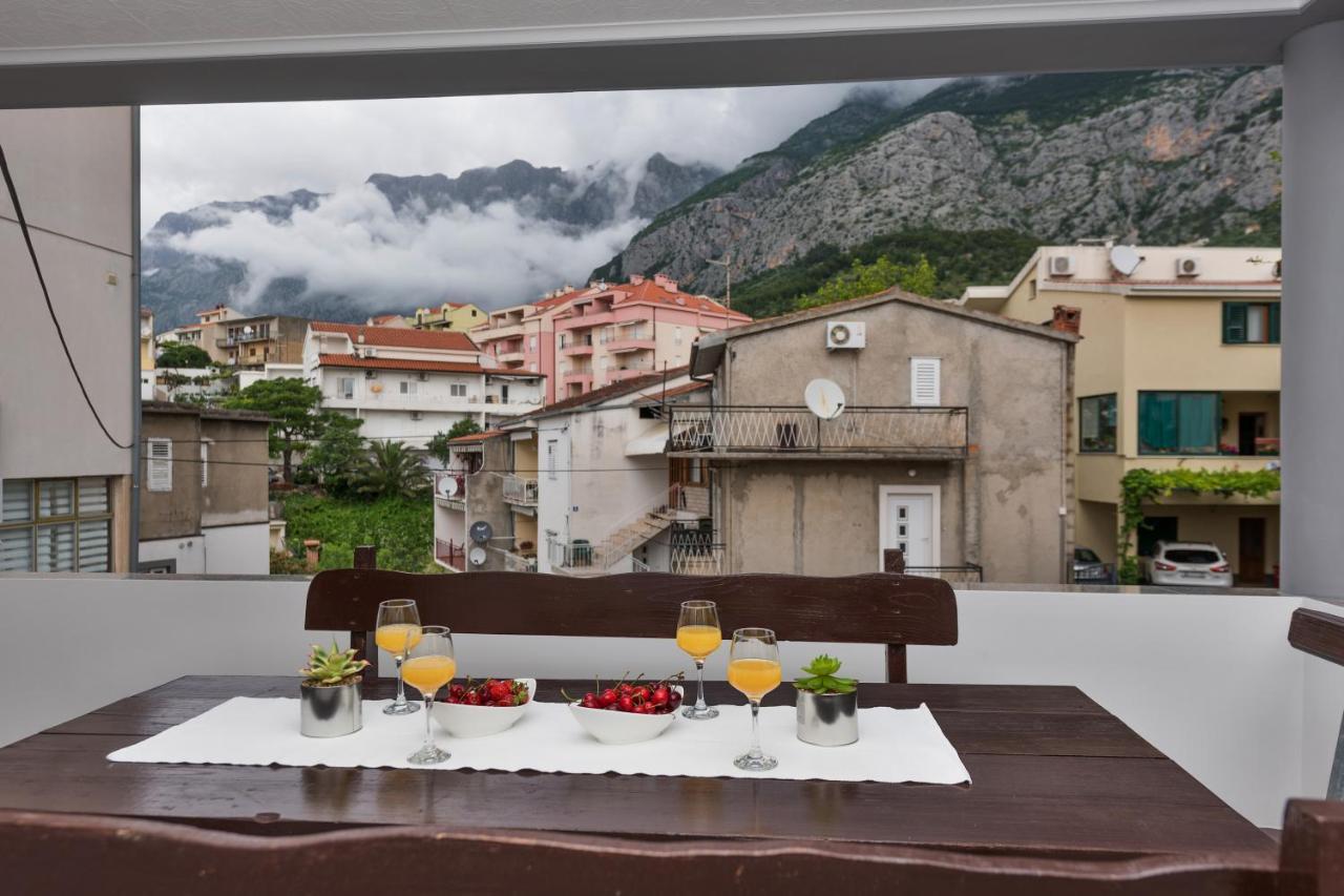 Apartmani Sol Makarska Exterior foto